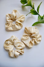 Load image into Gallery viewer, Ganja Scrunchies!