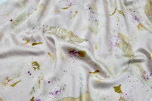 Load image into Gallery viewer, Botanically Dyed Mulberry Silk Pillowcase
